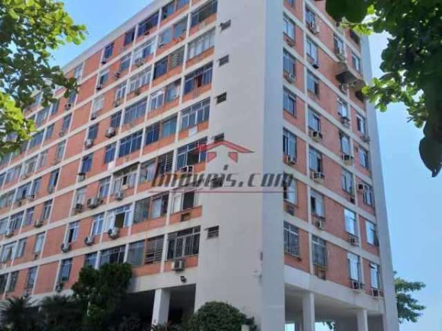 Apartamento com 2 quartos à venda na Estrada do Tindiba, 35, Pechincha, Rio de Janeiro, 62 m2 por R$ 260.000