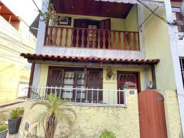 Casa em condomínio fechado com 3 quartos à venda na Rua Florianópolis, 1593, Praça Seca, Rio de Janeiro, 103 m2 por R$ 340.000