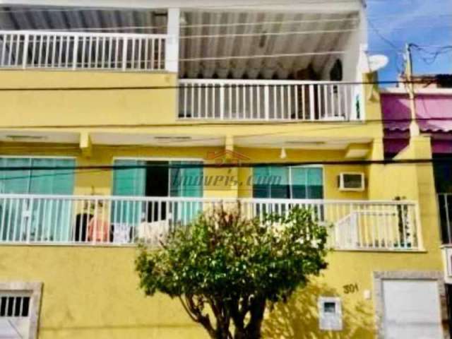 Casa em condomínio fechado com 3 quartos à venda na Rua Mariluz, 301, Freguesia (Jacarepaguá), Rio de Janeiro, 153 m2 por R$ 690.000