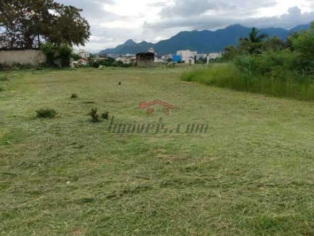 Terreno à venda na Rua Aníbal Machado, 5, Pechincha, Rio de Janeiro, 600 m2 por R$ 652.000