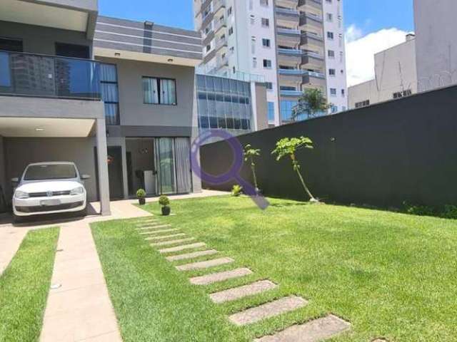 Casa para Venda em Itajaí, centro, 4 dormitórios, 1 suíte, 2 banheiros, 2 vagas