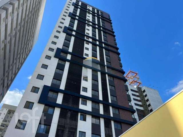 Apartamento com 2 quartos à venda na Avenida Visconde de Guarapuava, 2744, Centro, Curitiba por R$ 440.000