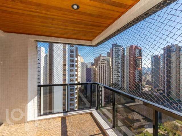 Apartamento com 4 quartos à venda na Travessa Lange, 235, Água Verde, Curitiba por R$ 2.300.000