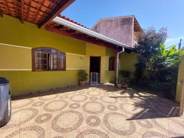 Casa com 3 quartos à venda na Rua Joaquim Antônio dos Santos, Jardim Tarumã, Londrina, 150 m2 por R$ 590.000