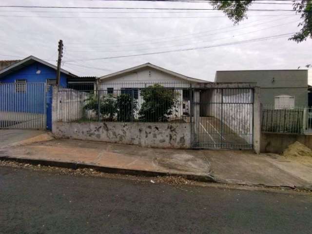 Casa com 2 quartos à venda na Avenida Curitiba, Jardim Pacaembu, Londrina, 80 m2 por R$ 200.000