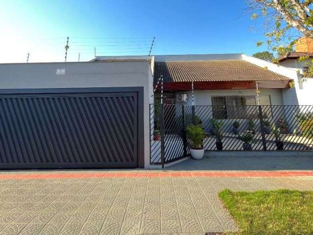 Casa com 5 quartos à venda na Rua Roberto Júlio Roehrig, Mediterrâneo, Londrina, 400 m2 por R$ 1.600.000