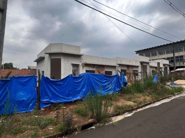 Casa com 3 quartos à venda na Rua Dom Henrique, Aeroporto, Londrina, 78 m2 por R$ 490.000