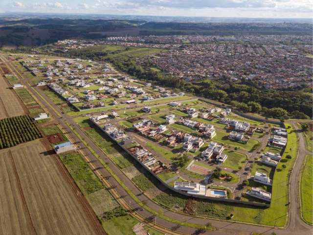 Apartamento à venda na Rua Mario Balduino, 17, Parque Tauá, Londrina por R$ 385.000