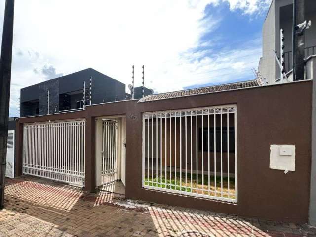 Casa com 3 quartos para alugar na Rua Mário Bonalumi, 300, Jardim do Leste, Londrina, 158 m2 por R$ 3.100