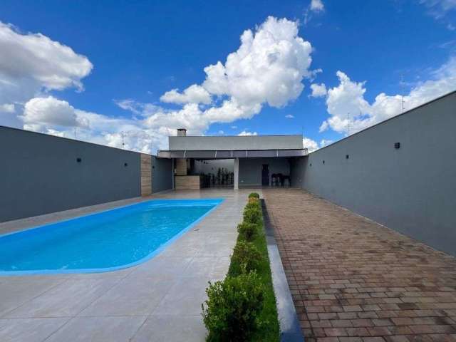 Casa comercial à venda na Rua Fernando Luiz Massaro, Residencial Abussafe, Londrina por R$ 550.000