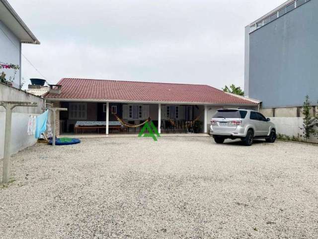 Casa com 3 dormitórios à venda, 100 m² por R$ 700.000,00 - Gravatá - Navegantes/SC