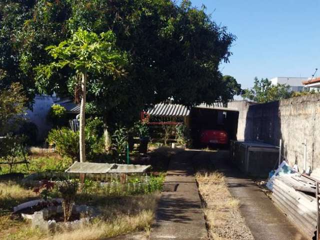 Terreno à venda na Rua Oliveira Viana, Hauer, Curitiba por R$ 1.150.000