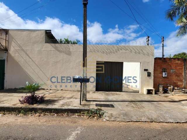 Casa para Venda em Caldas Novas, Residencial Recanto das Águas, 3 dormitórios, 1 suíte, 1 banheiro, 3 vagas