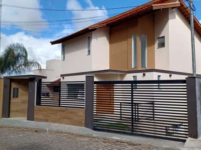 Casa à venda no bairro Braunes - Nova Friburgo/RJ