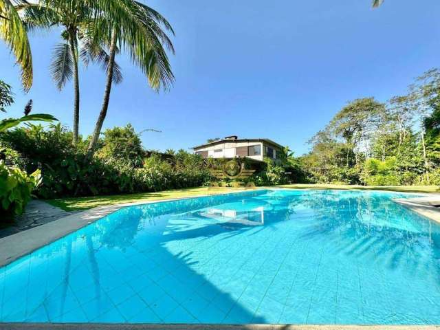 CASA NA PRAIA - Casa a venda na praia 5 dormitórios 3 suítes Piscina Espaço gourmet Pernambuco Guarujá.