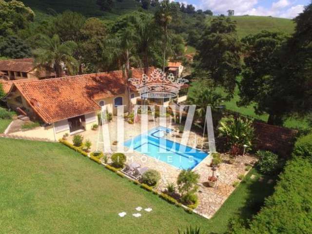 Fazenda à venda no Centro, Cambuquira  por R$ 9.900.000