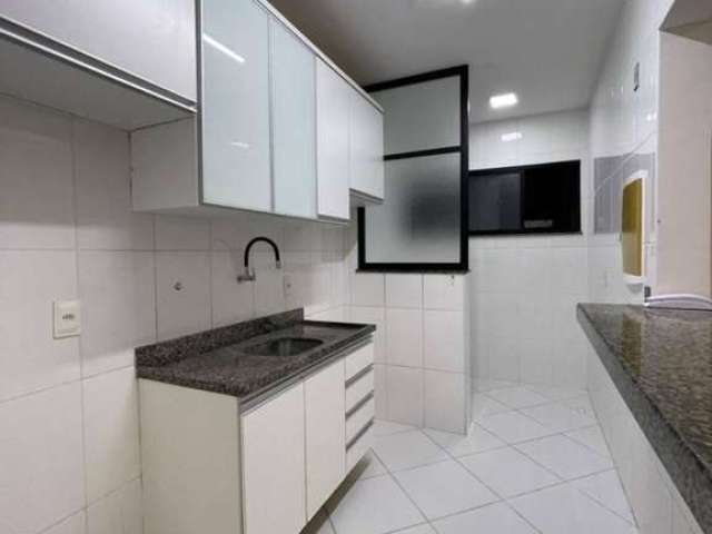 Apartamento 2/4 com suíte e varanda, com 78m2, nascente total!