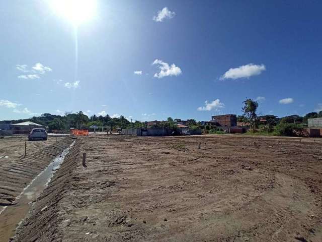 Lote / Terreno com 320m² em vida nova Lauro de Freitas.