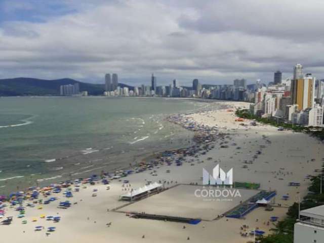 Locação temporada frente mar | cobertura duplex com piscina