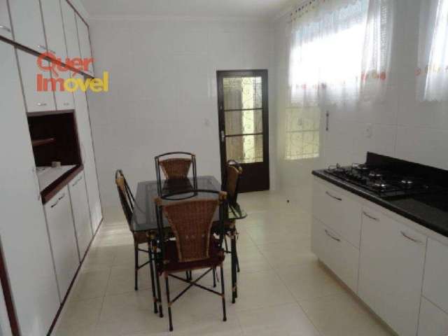 Imperdível oportunidade de compra: Casa à venda em Ribeirão Preto-SP, Jardim Irajá! 3 quartos, 1 suíte, 2 salas, 5 banheiros, 4 vagas de garagem, 151,59 m². Comercial ou residencial. Quer Imóvel Negóc