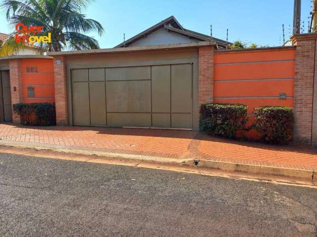 Imperdível oportunidade: Casa à venda em Ribeirão Preto-SP, City Ribeirão, 4 quartos, 4 suítes, 2 salas, 5 banheiros, 4 vagas, 350m².