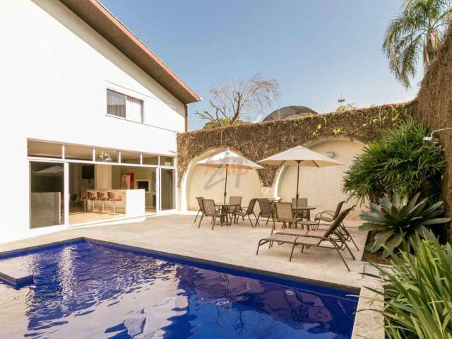 Casa com 4 quartos à venda no Água Verde, Curitiba  por R$ 3.400.000