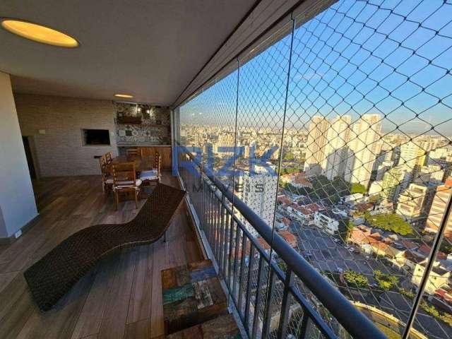 Apartamento à venda na Vila Mariana com 3 suítes.