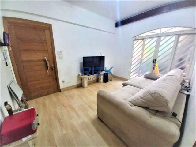 Apartamento térreo com quintal