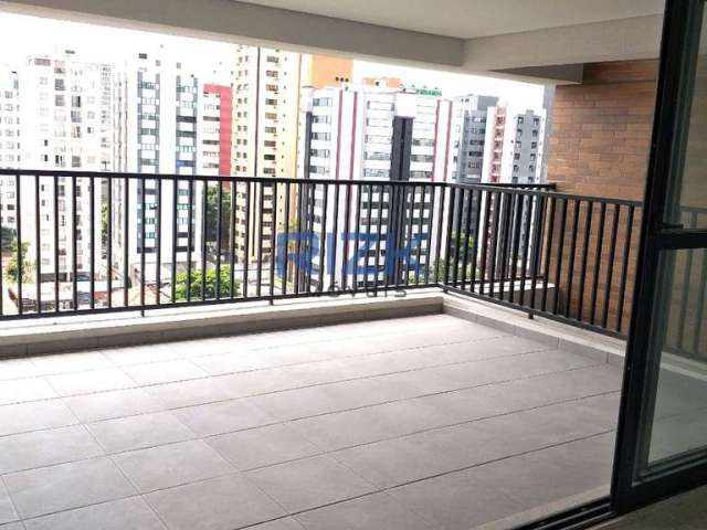 Apartamento novo com 04 à 03 quadras da Sta.Cruz