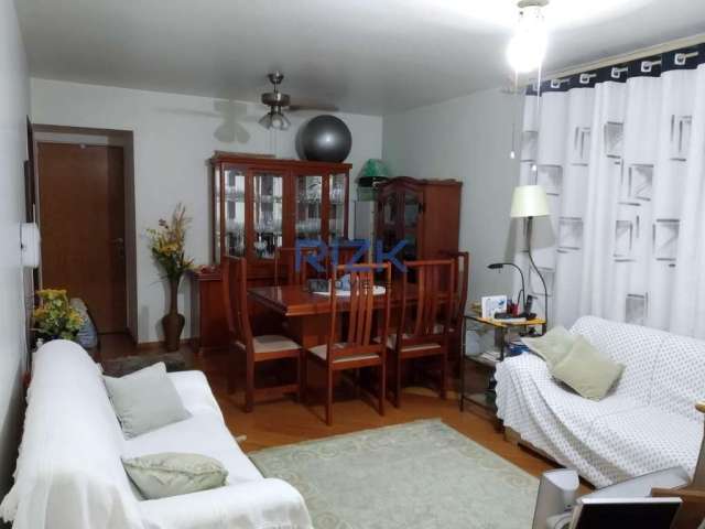 Vende-se Apartamento com 3 dorns na Aclimação