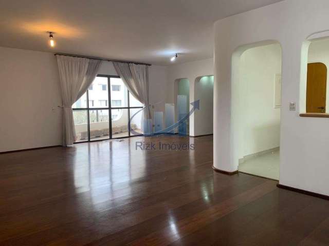 Apartamento de alto padrão em área nobre 220 m2