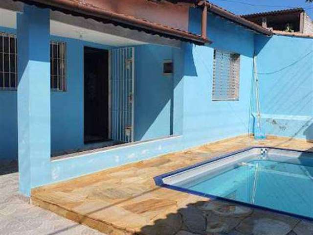 Casa com 2 dorms, Piscina e Edícula!