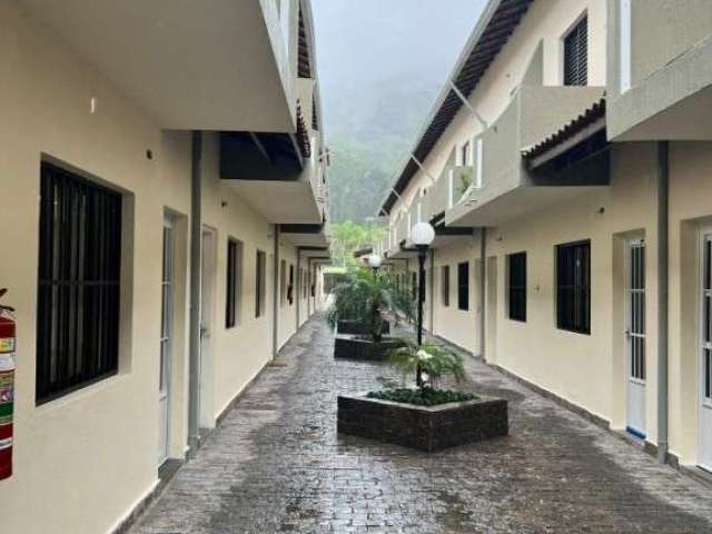 Sobrado de Condomínio 1 dorm sendo 1 suíte - Financia!! Mongaguá