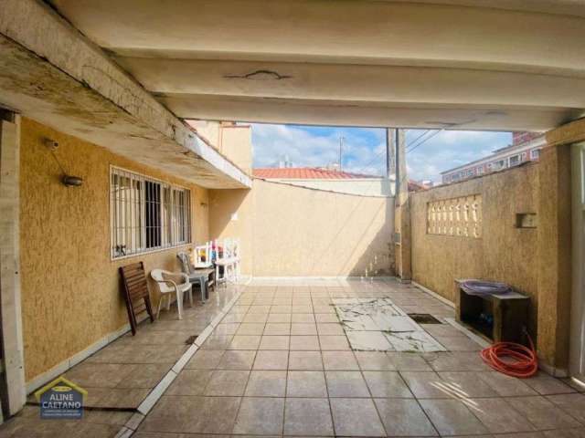 Sobrado na Vila Tupi com 3 dorms - 5 vagas de garagem - Lado Praia!!