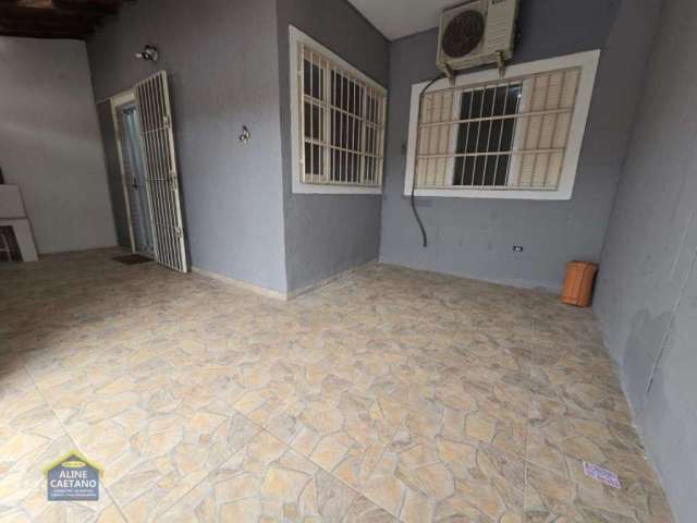 Casa Geminada Térrea com 2 dorms - 1 vaga de garagem - Venha conhecer!