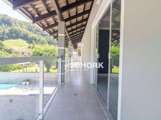 Casa com 6 dormitórios à venda, 380 m² por R$ 695.000,00 - Belchior Alto - Gaspar/SC