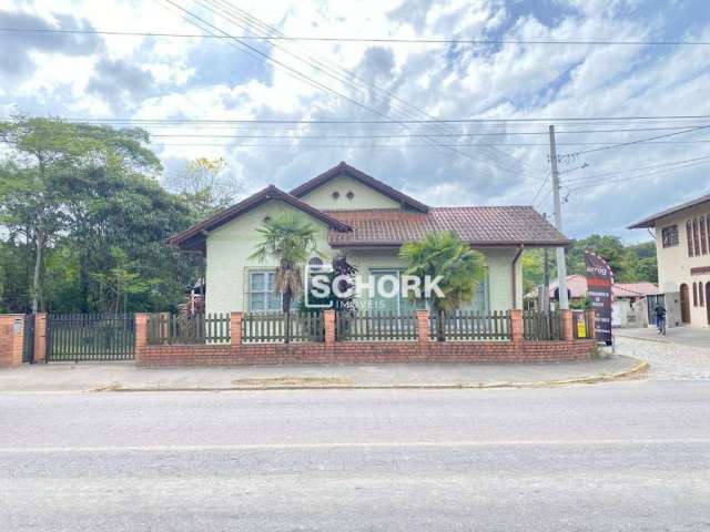 Casa com 3 dormitórios à venda, 298 m² por R$ 1.915.000,00 - Pomeranos - Timbó/SC