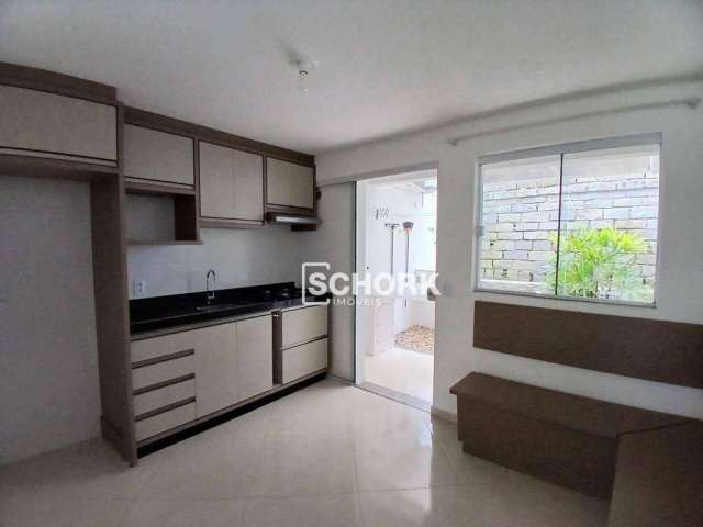 Sobrado com 2 dormitórios para alugar, 84 m² por R$ 2.247,00/mês - Asilo - Blumenau/SC