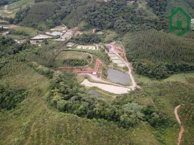 Sítio com 3 dormitórios à venda, 43700 m² por R$ 800.000,00 - Zona Rural - Massaranduba/SC