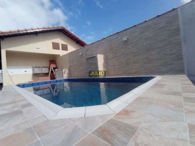 Casa com 2 quartos à venda no Jardim Praia Grande, Mongaguá  por R$ 370.000