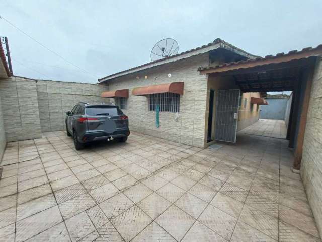 Casa com 3 quartos à venda no Itaóca, Mongaguá , 100 m2 por R$ 330.000