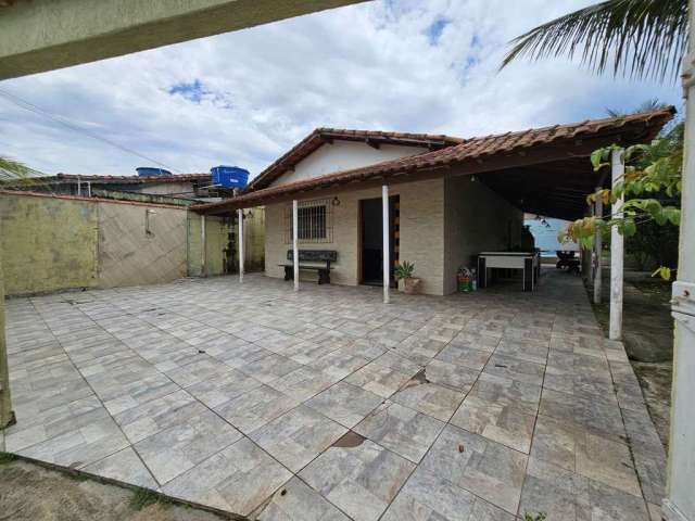 Casa com 3 quartos à venda no Balneario Santa Eugenia, Mongaguá , 127 m2 por R$ 450.000