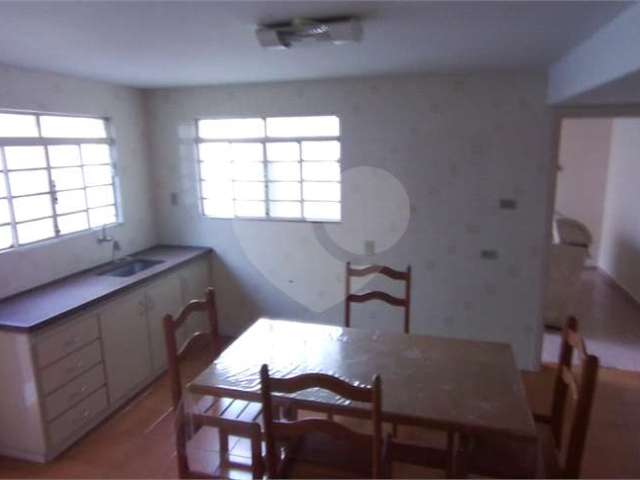 Casa com 3 quartos à venda em Jardim Pacaembu - SP