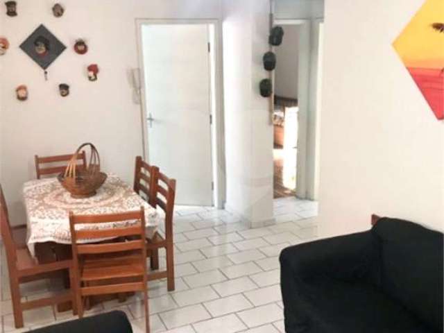 Apartamento com 2 quartos à venda em Mirim - SP