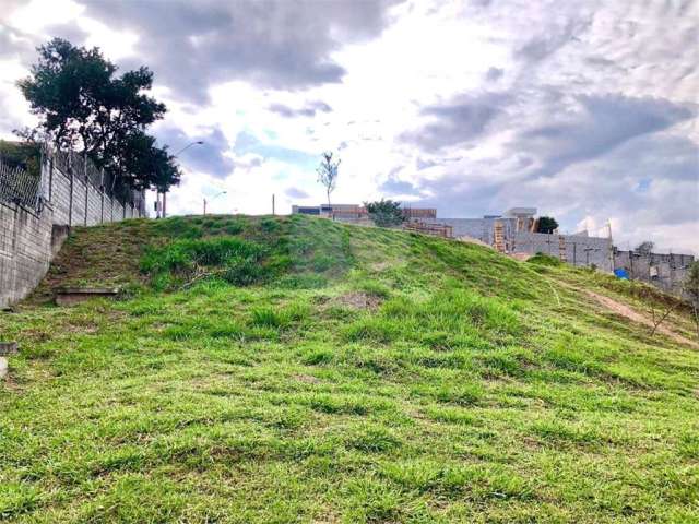 Casa à venda em Loteamento Vale Azul I - SP