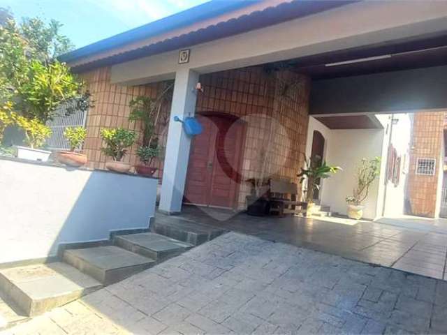 Casa com 3 quartos à venda em Vila Nova Jundiainópolis - SP