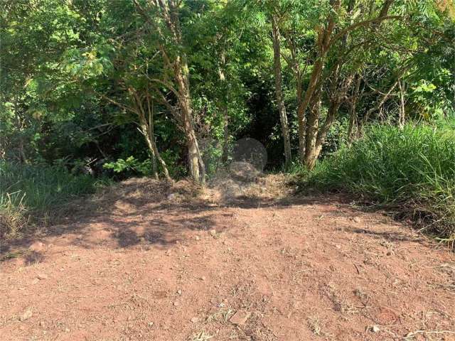 Terreno à venda em Jardim Vale Verde - SP