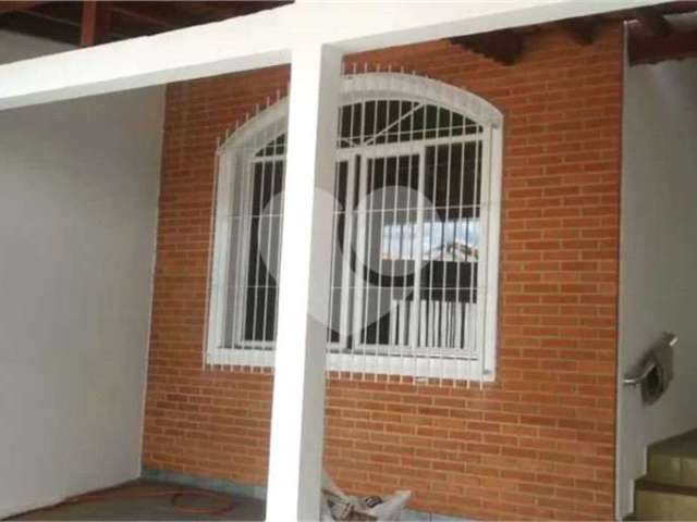 Casa com 2 quartos à venda em Vila Garcia - SP