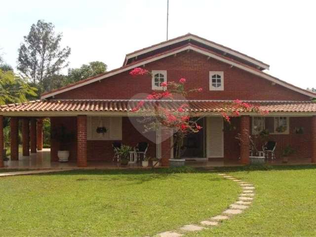 Sítio com 3 quartos à venda em Maracanã - SP