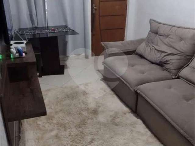 Apartamento com 2 quartos à venda em Morada Das Vinhas - SP